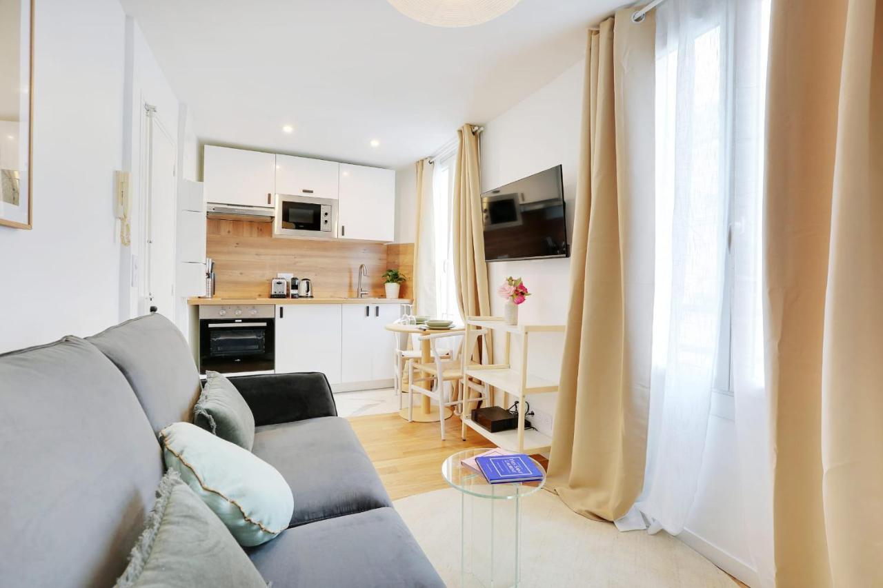 Homy Apartment 4P1Br Paris Luaran gambar