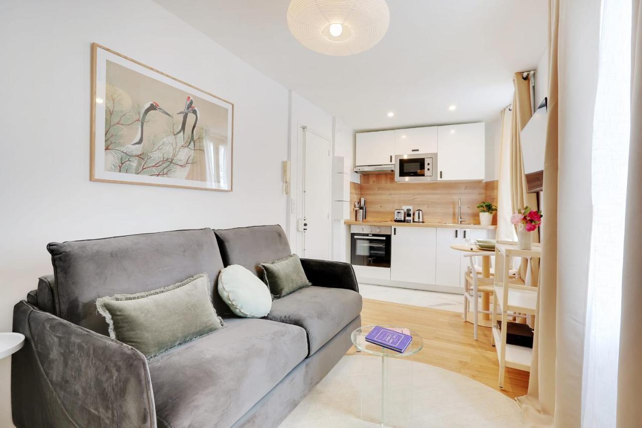 Homy Apartment 4P1Br Paris Luaran gambar