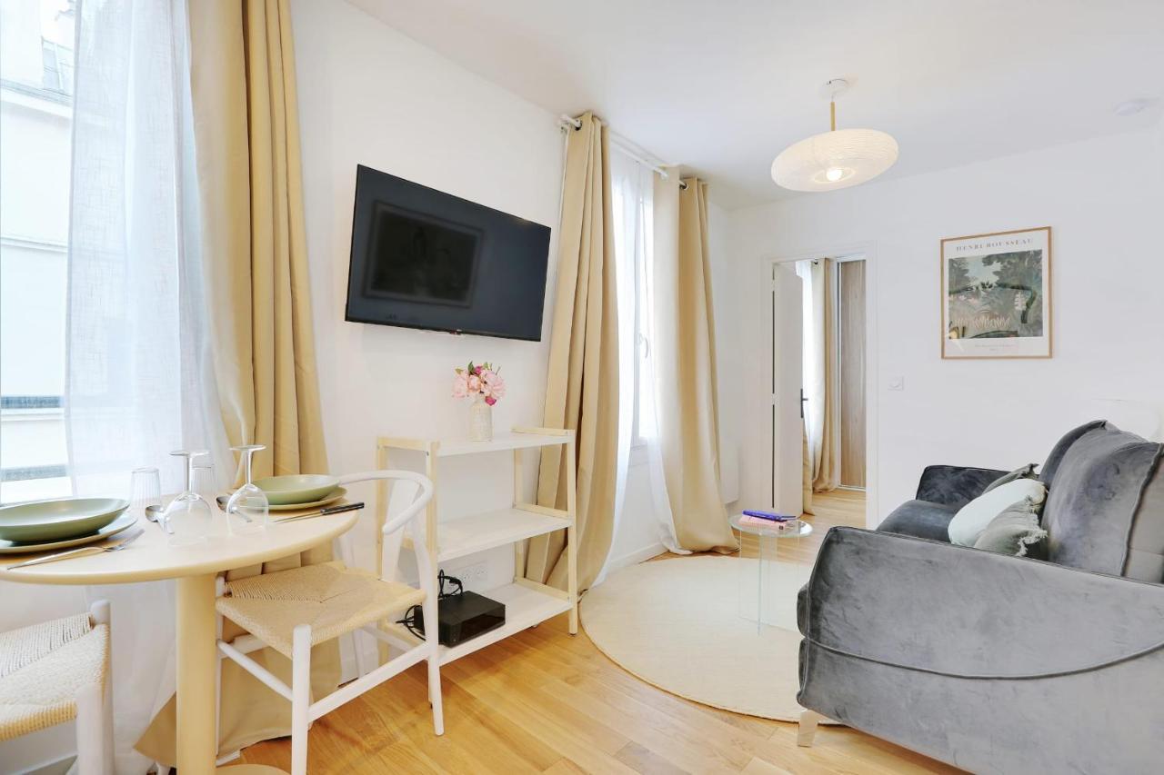 Homy Apartment 4P1Br Paris Luaran gambar